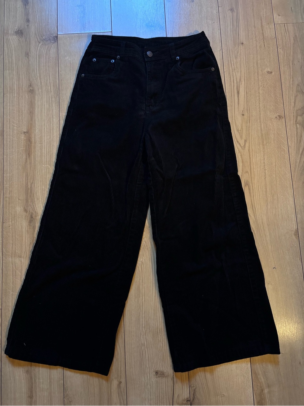 Black Wide-Leg Corduroy Pants